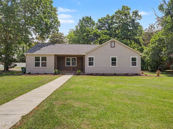 556 McCord St, West Point, MS 39773