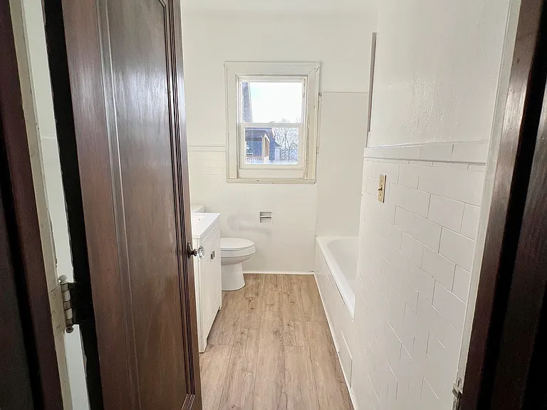 329 Reserve Ave #329.5 — Photo 5
