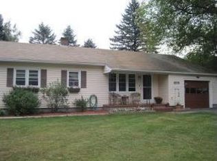 17 Riverdale Pkwy, Lebanon, NH 03766