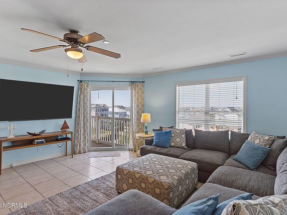 5th image of 105 SE 58th Street # 2301