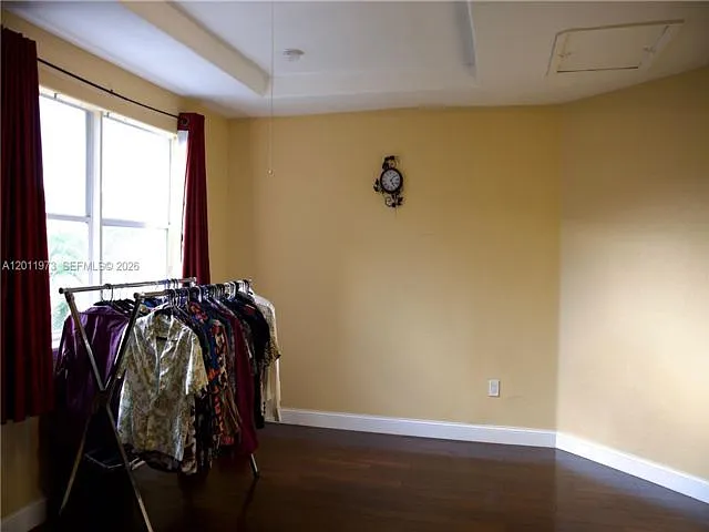 5570 NW 113th Ct — Photo 7