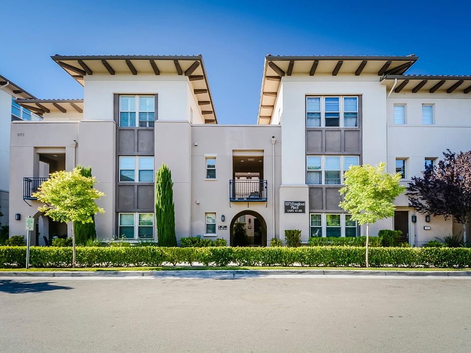 1st image of 1073 Foxglove Pl Unit 102