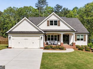 122 Brookfield Ct SE, White, GA 30184
