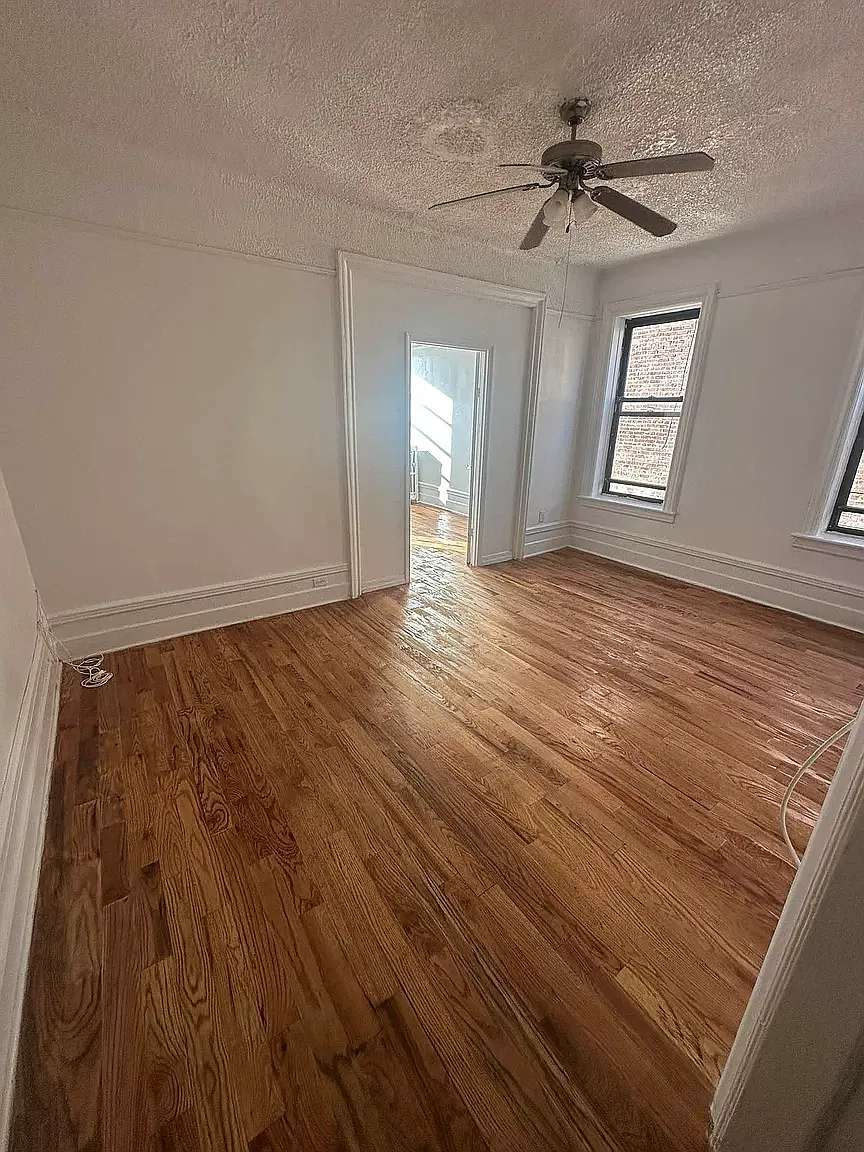 302 72nd Street — Photo 2