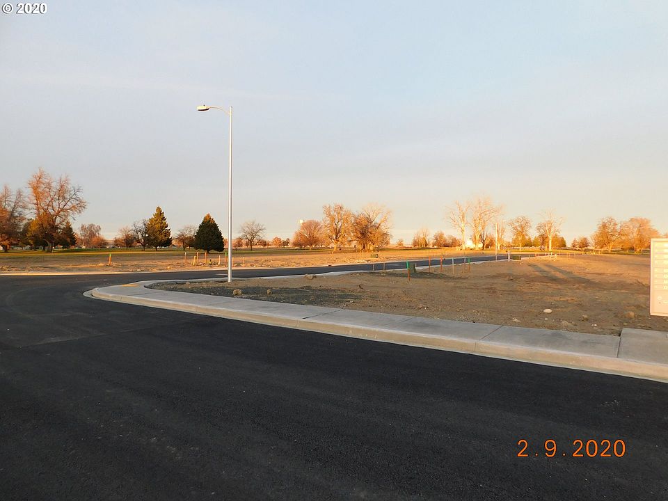 1st image of 301 Riverwood Ct #20