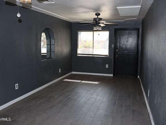 3rd image of 4132 W MULBERRY Drive