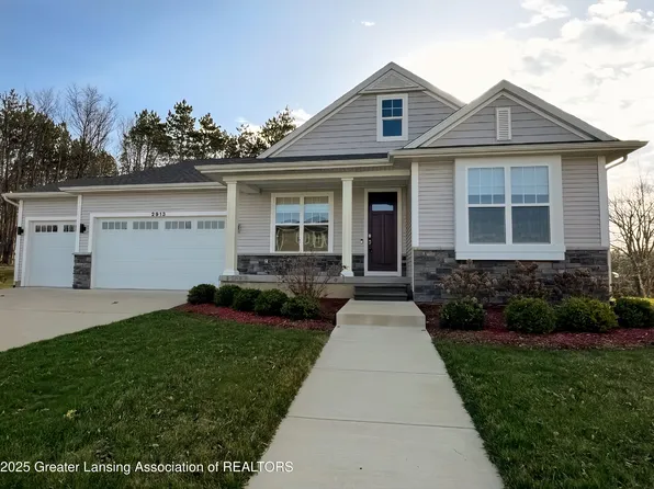 2913 Medinah Dr, Okemos, MI 48864