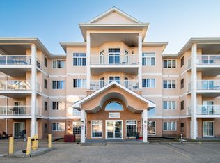 7803 Golf Course Rd #402, Stony Plain, AB T7Z2Y6
