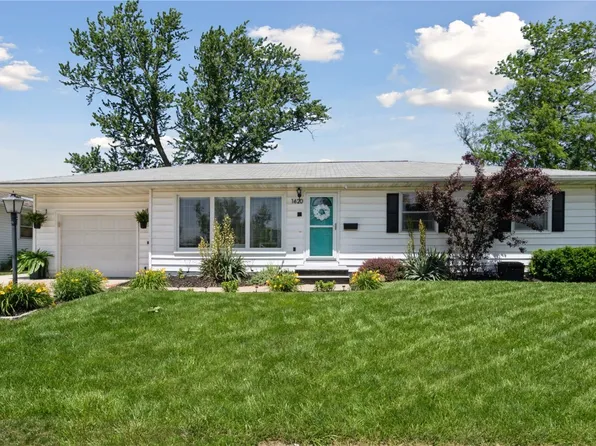 1620 47th St NE, Cedar Rapids, IA 52402
