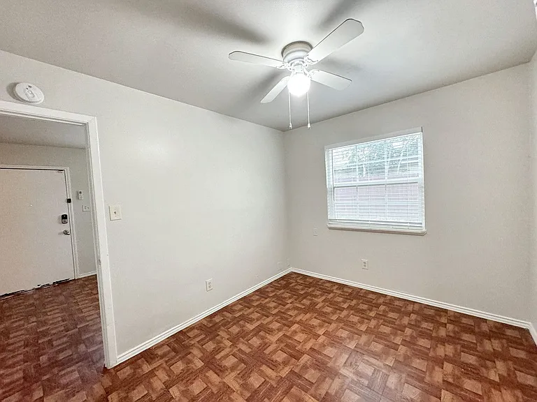726 Denver Blvd #3 — Photo 9