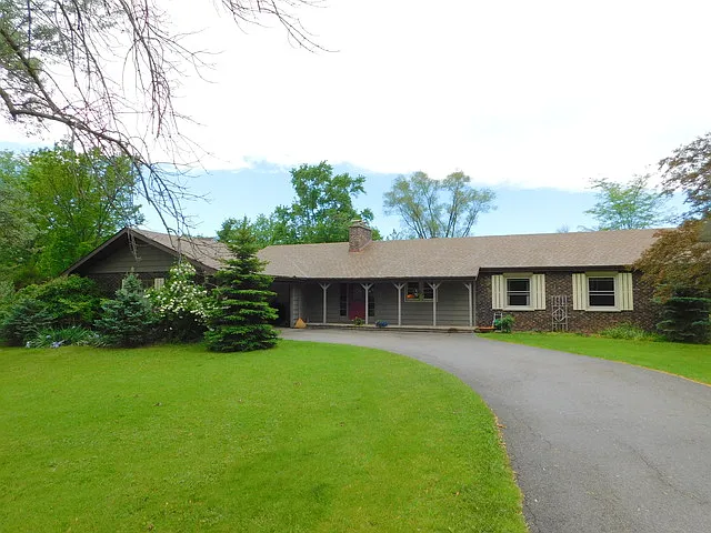 25900 W Apache Ln photo 1
