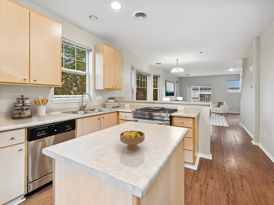 Westview Heights Apartments