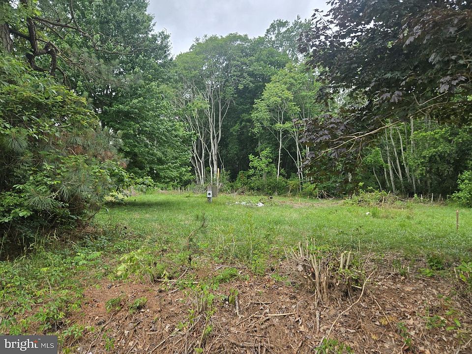 2nd image of 32298 Powell Farm Rd