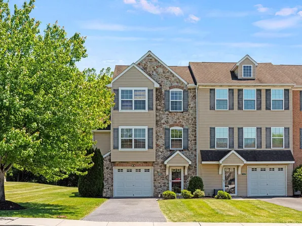 115 Westpoint Dr, Carlisle, PA 17013
