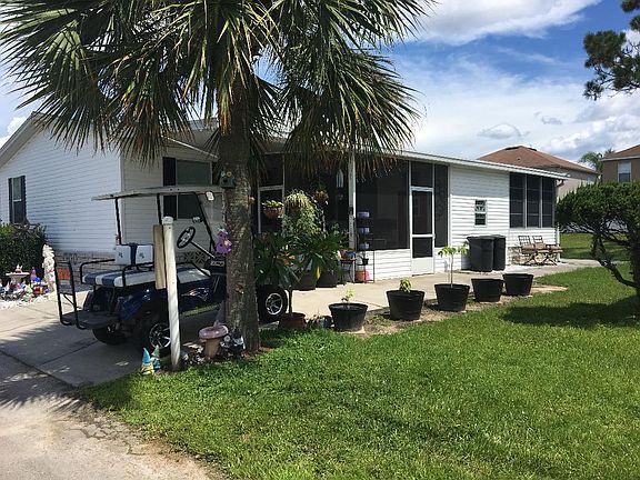 3rd image of 4658 White Pine Ave