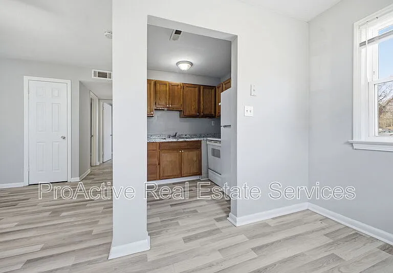 507 Ashlawn Dr #5 — Photo 5