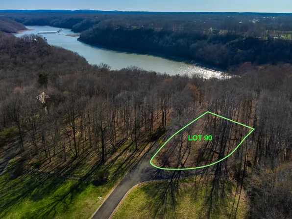 90 Paradise Aly, Russell Springs, KY 42642