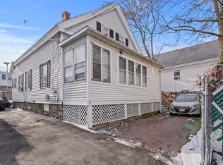 3 Butman Pl, Lowell, MA 01851