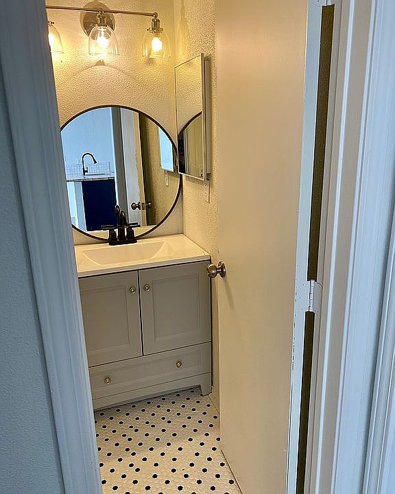 126 Hillside Dr Elgin TX Zillow