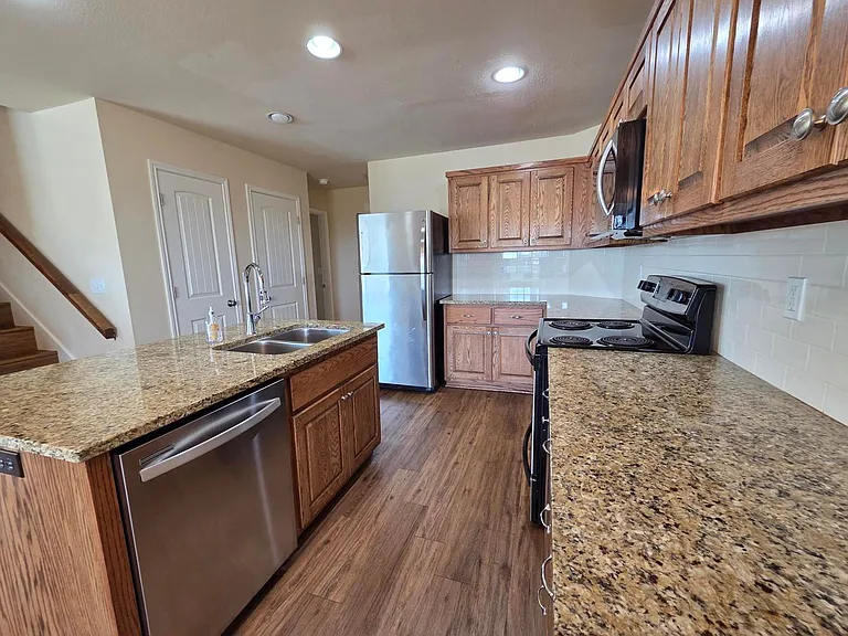 1004 E Hill St #A — Photo 10