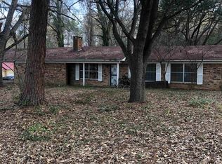 1007 Buffalo St, Gilmer, TX 75644