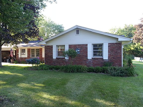 2nd image of 4866 E 71st St