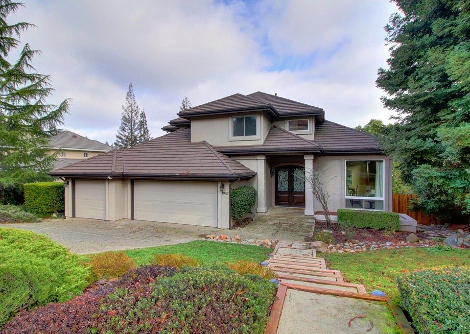 1st image of 1982 Shelby Cir'