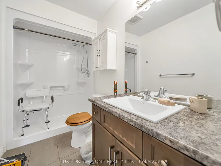 620 Sauve St E #206 — Photo 20