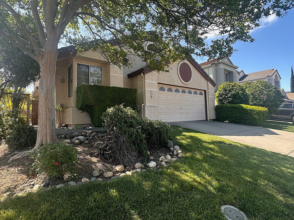 1st image of 706 Clifton Way