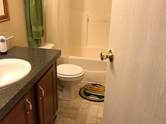 2nd bathroom