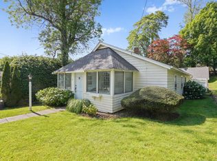 11 Witch Ln, Norwalk, CT 06853