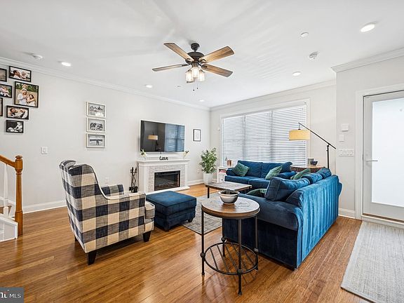 4th image of 151 Levering St
