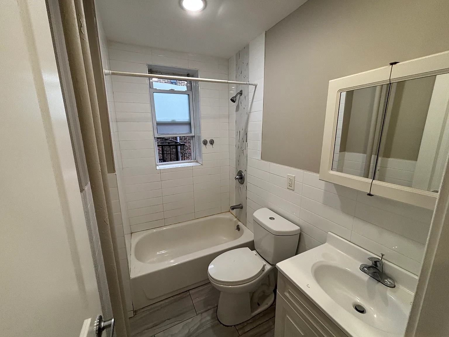 2 bed, $1,999 — Photo 2