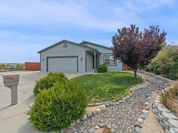 722 Strauss Ct, Sun Valley, NV 89433