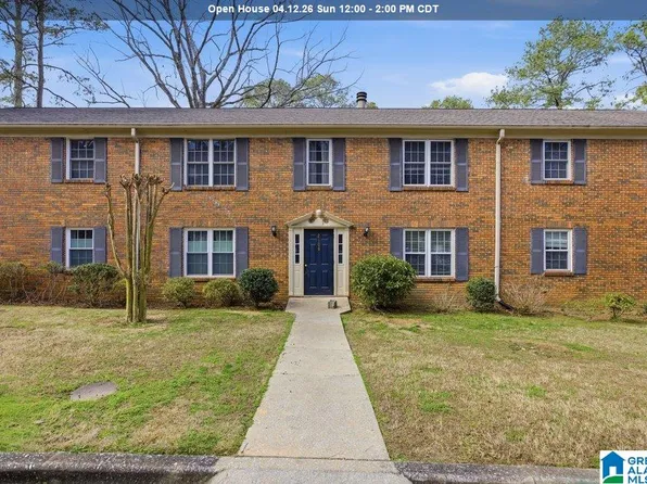 2108 Montreat Dr APT D, Vestavia Hills, AL 35216