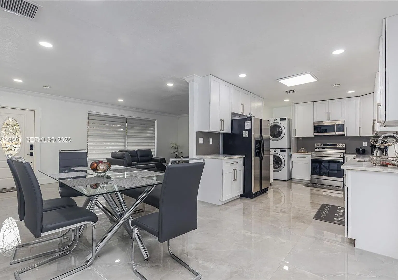 2390 NW 63rd Terrace 2390, Sunrise, FL 33313 - 2927 — Photo 2