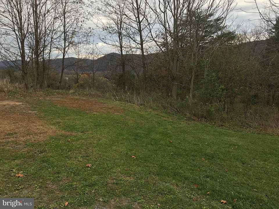 2nd image of Rose Hill Dr NW