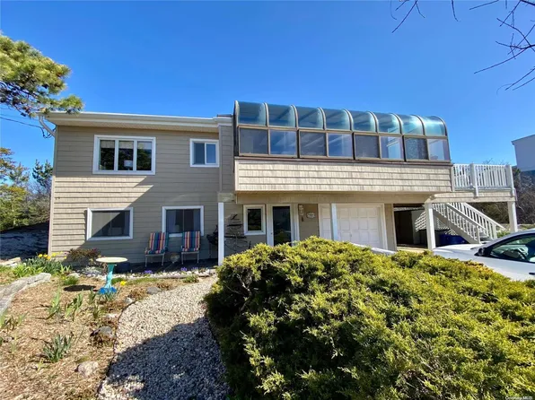 83 Hawser Drive, Oak Beach, NY 11702
