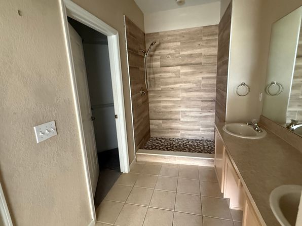 3311 Whitestone Cir Unit 201