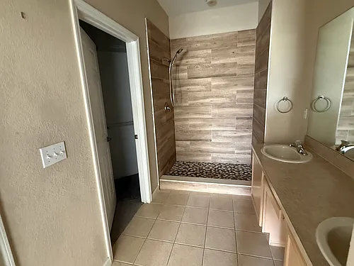 3311 Whitestone Cir Photo 1