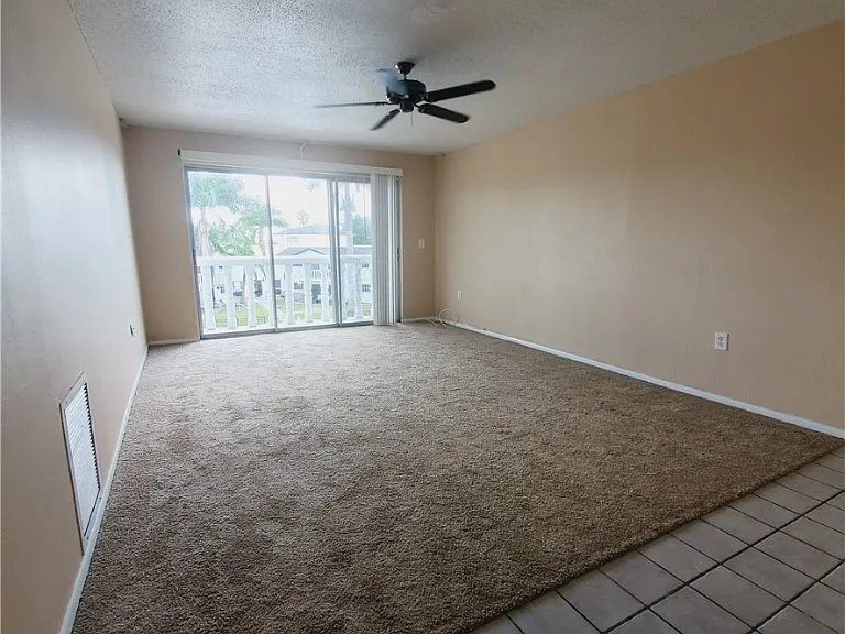 3704 Broadway #313 — Photo 8