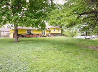 7015 E 87th St, Kansas City, MO 64138