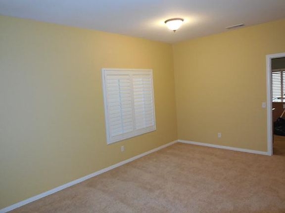 5th image of 13160 Banning St