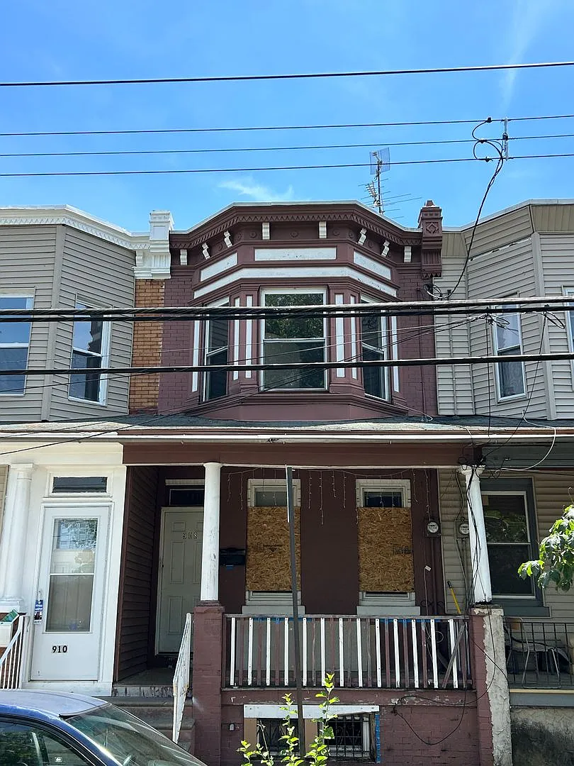 Building Photo - 908 N 3rd St