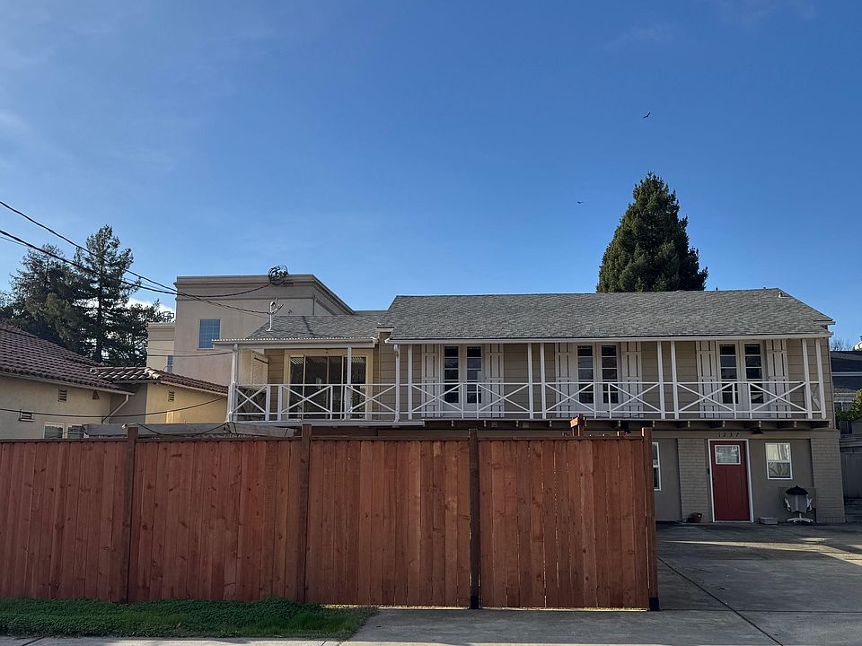 1st image of 1237 Tuolumne St