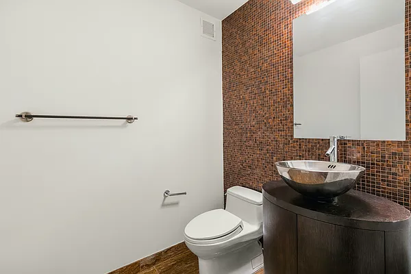 Rented by Compass | media 6
