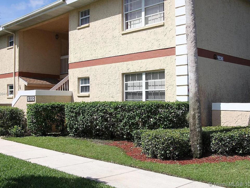 1st image of 1536 SE Royal Green Cir APT G204