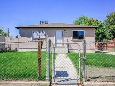 2706 Monterey St, Bakersfield, CA, 93306