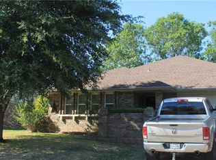 1721 Timberline Dr, Benbrook, TX 76126
