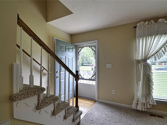 Picture of the front entering the living room